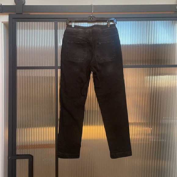 Pilcro high-rise slim black jeans - Picture 3 of 5